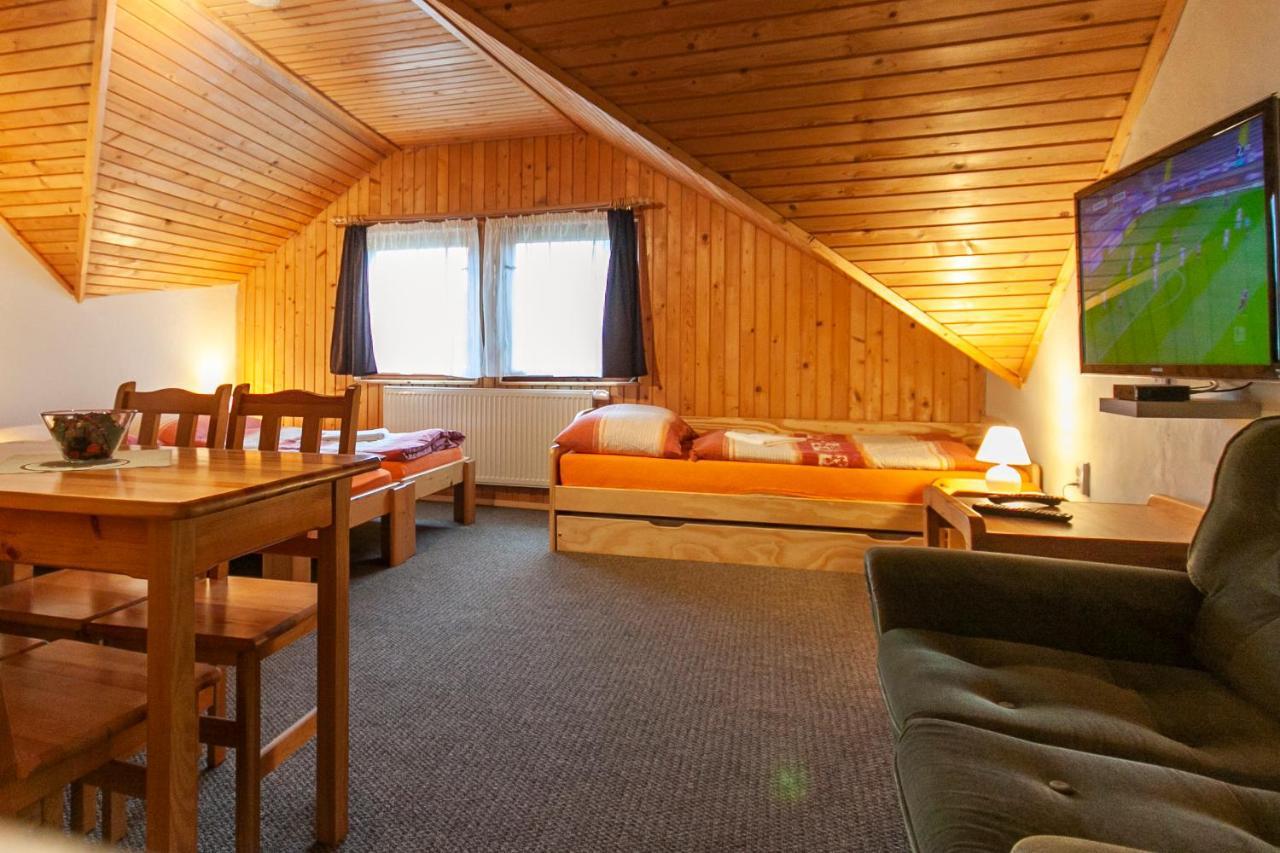 Levial Rooms Veľký Slavkov Extérieur photo